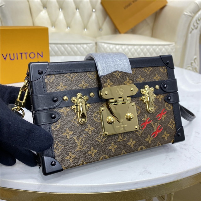 Louis Vuitton Petite Malle