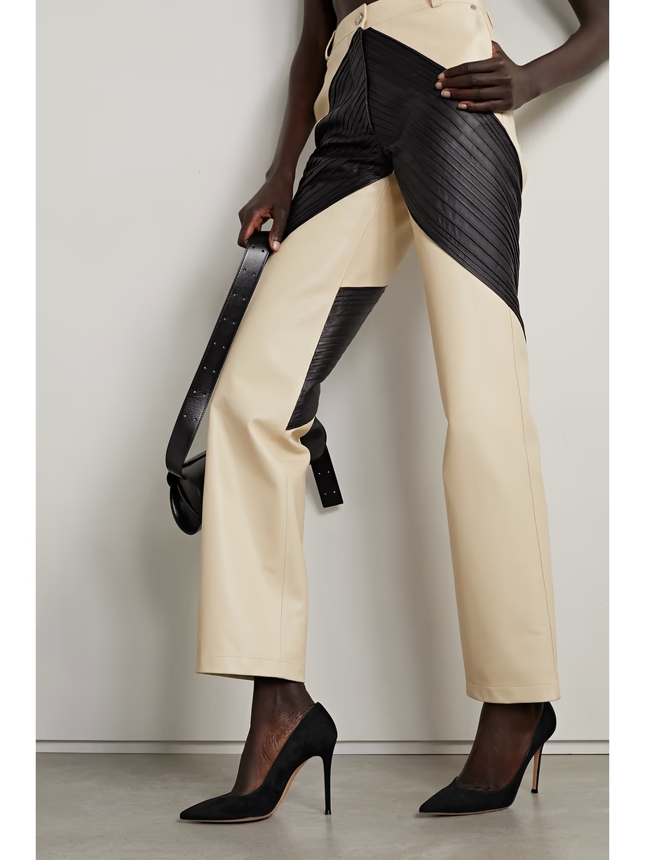 105 suede pumps
