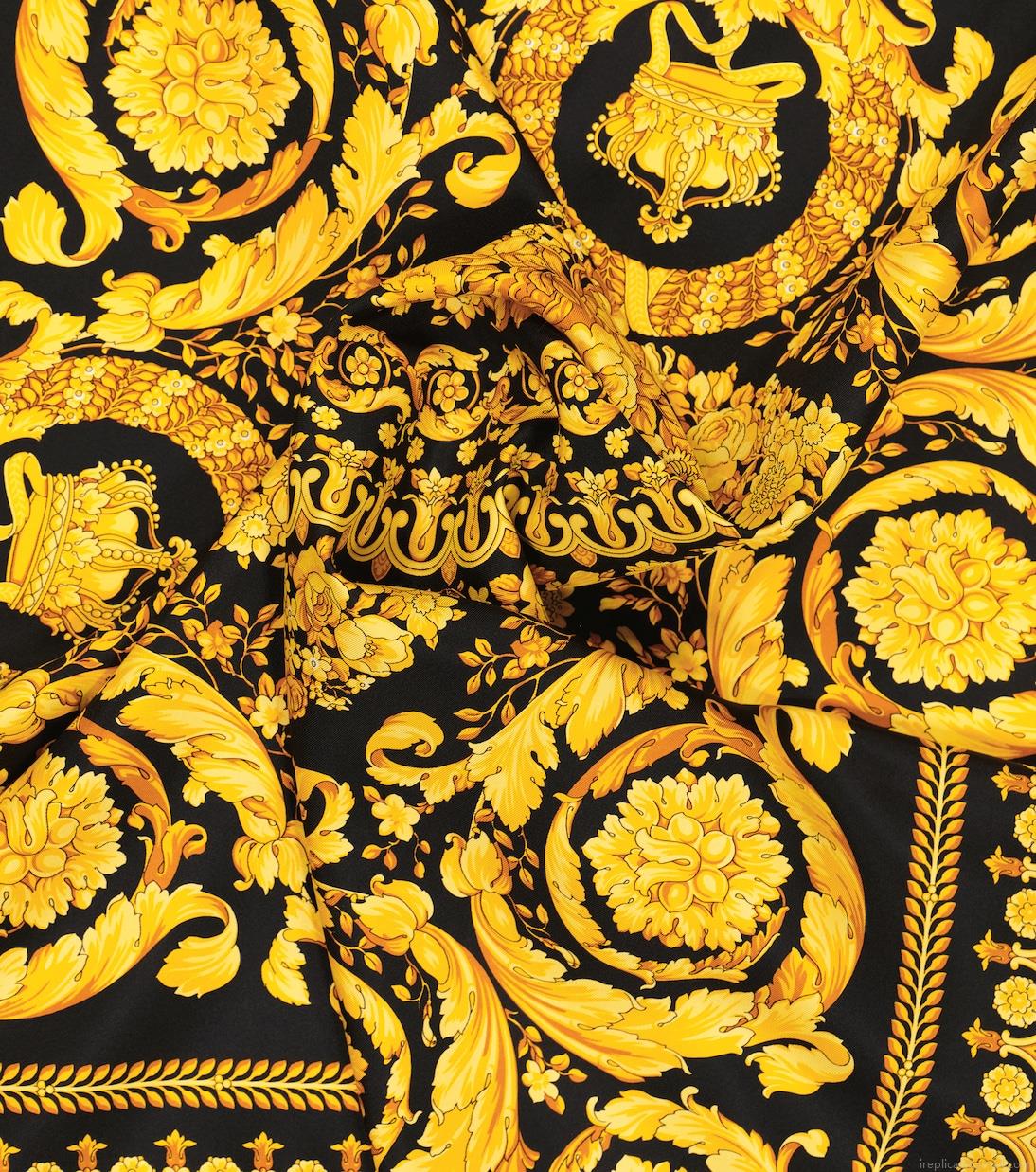 VersaceBarocco silk scarf